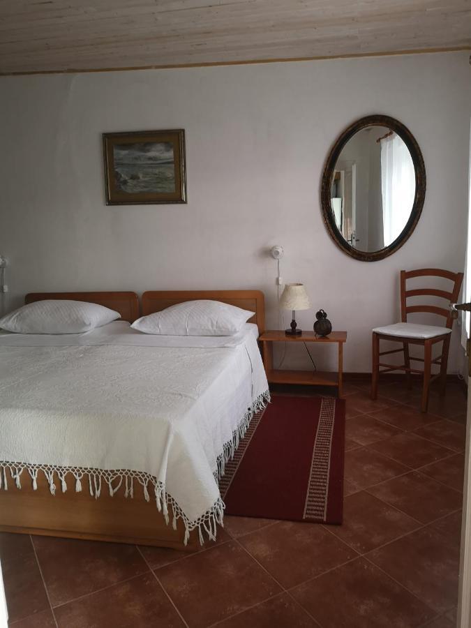 Kuca Za Odmor Matic Vila Viganj Exterior foto
